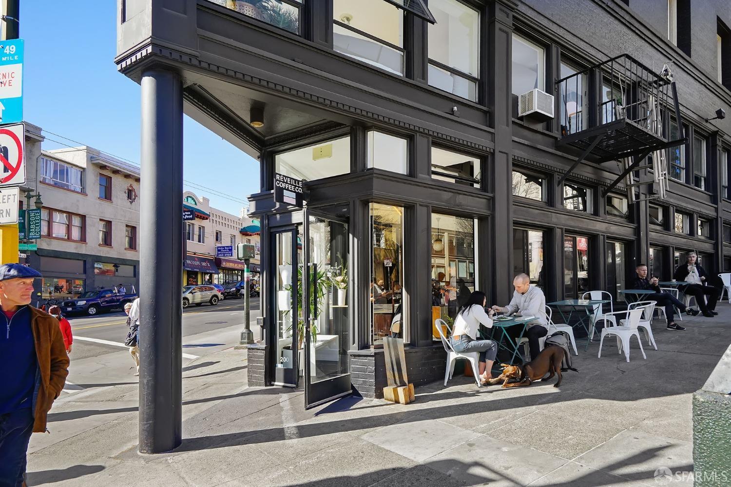 733 Front Street Unit: 605