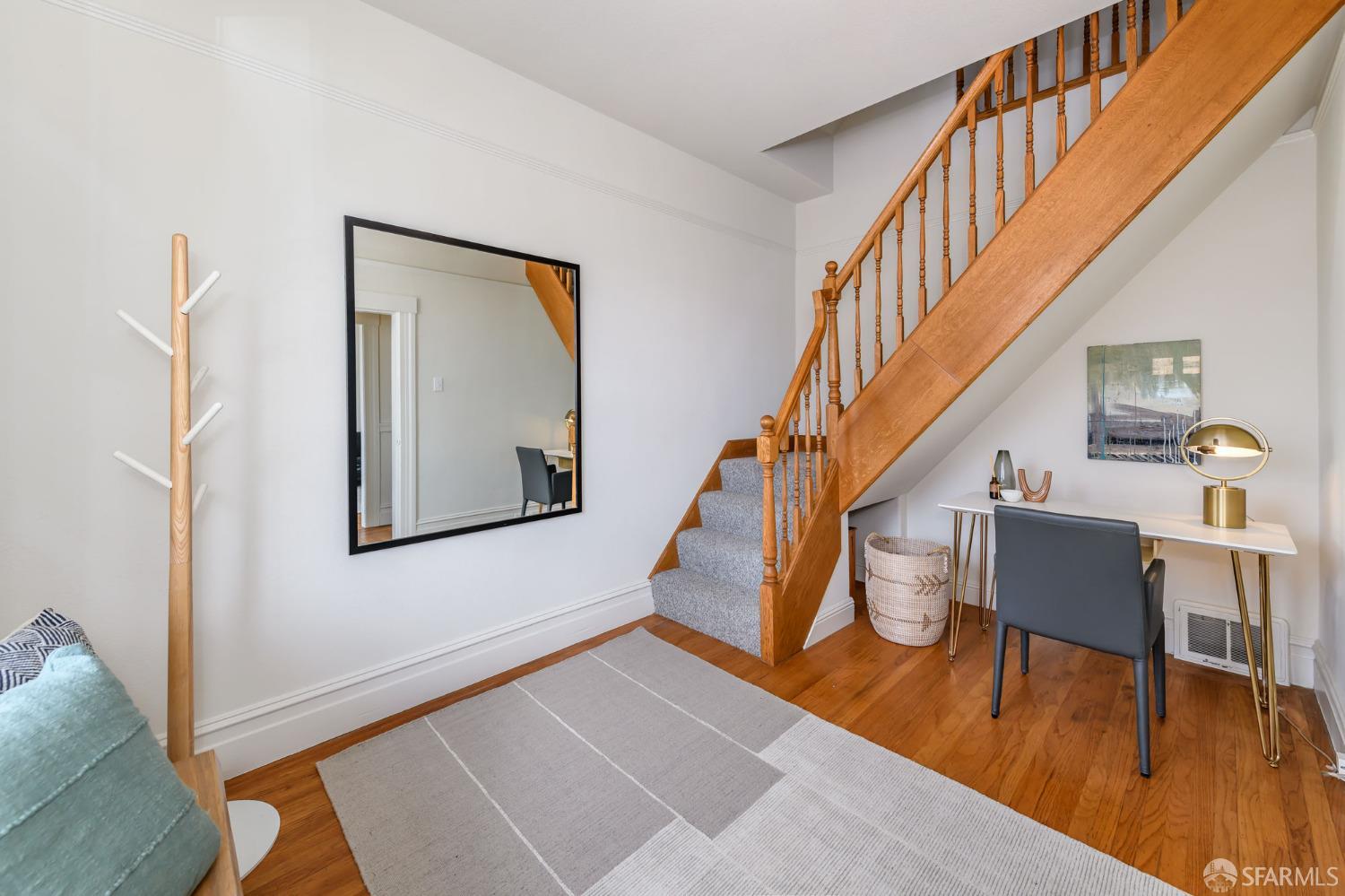 207 Girard Street