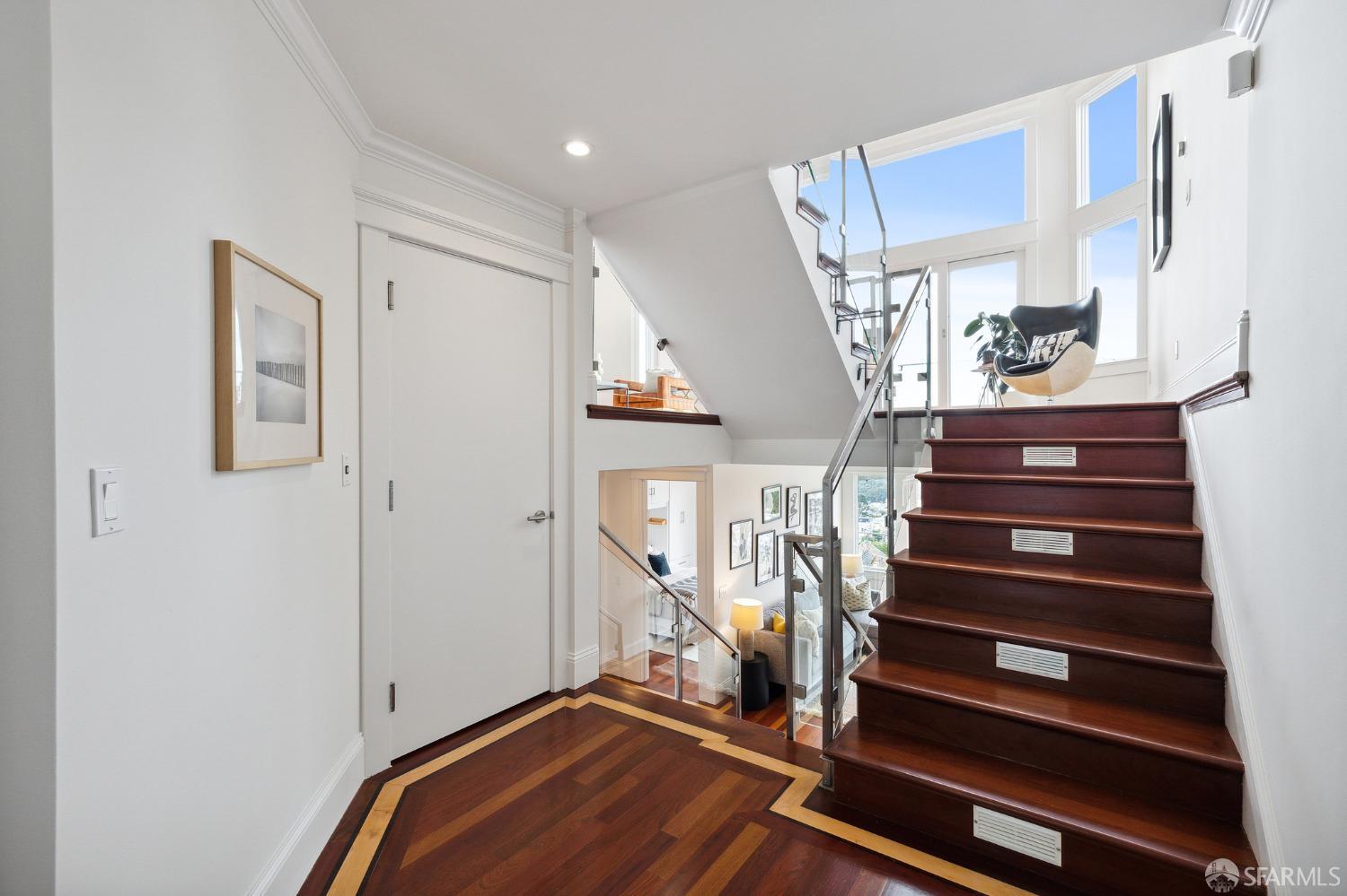 60 Clarendon Avenue
