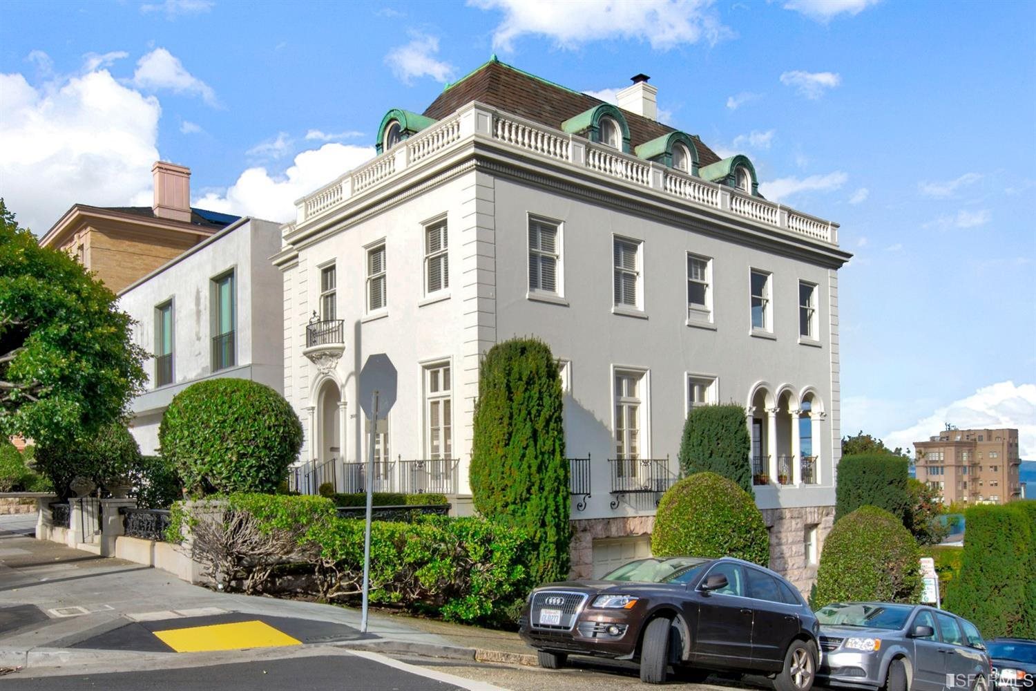 2000 Jackson Street