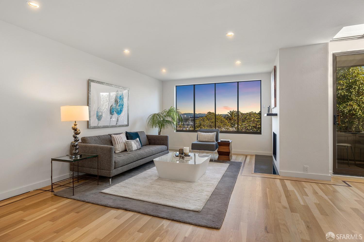 156 Lombard Street Unit: 30