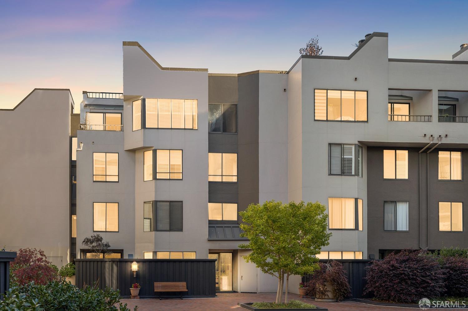 156 Lombard Street Unit: 30