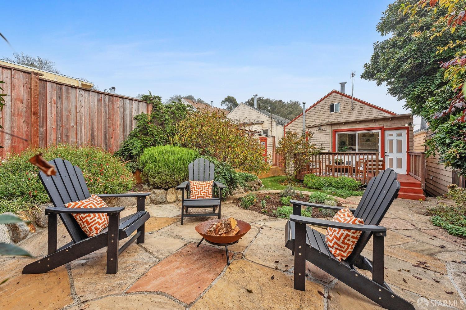 46 Caine Avenue
