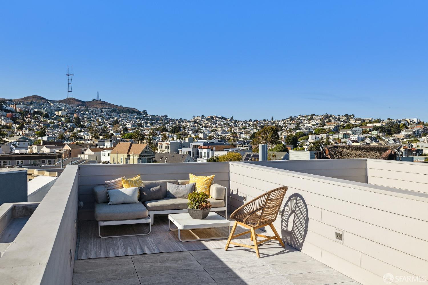 3310 Mission Street Unit: 5