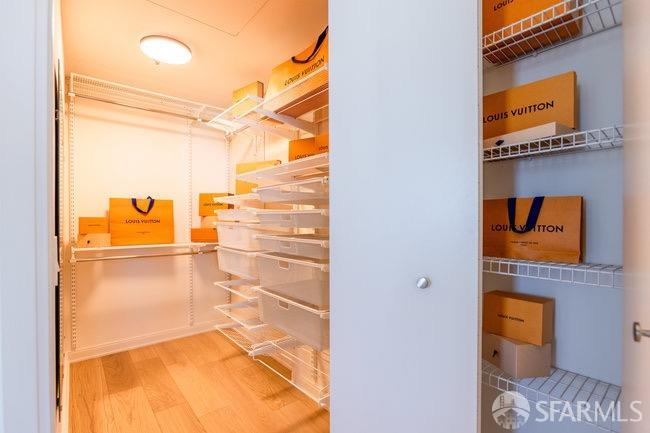 425 1st Street Unit: 2607