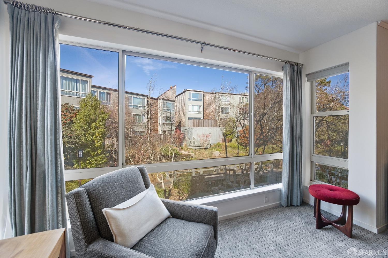 175 Red Rock Way Unit: 207K