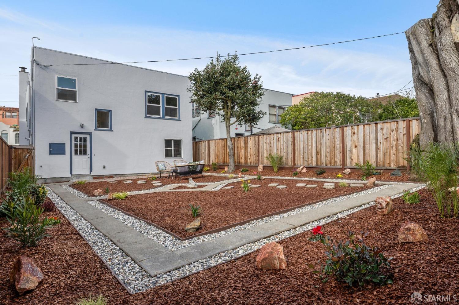 271 Vicente Street