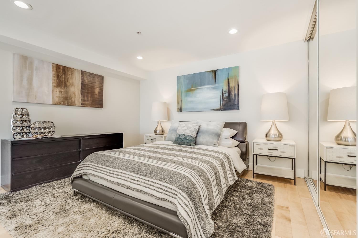 920 Harrison Street Unit: 7