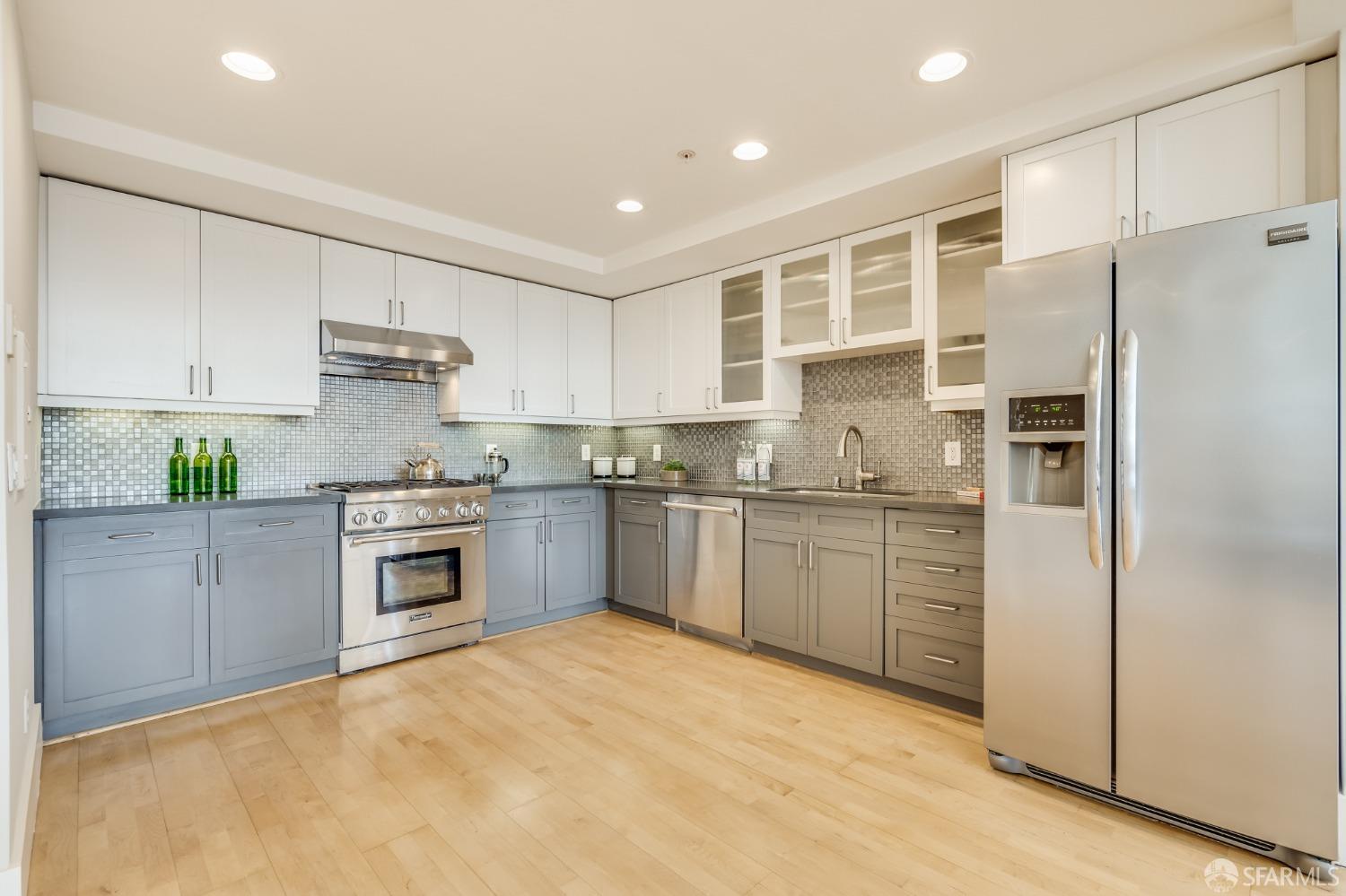 920 Harrison Street Unit: 7