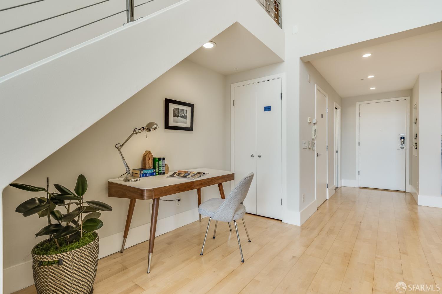 920 Harrison Street Unit: 7