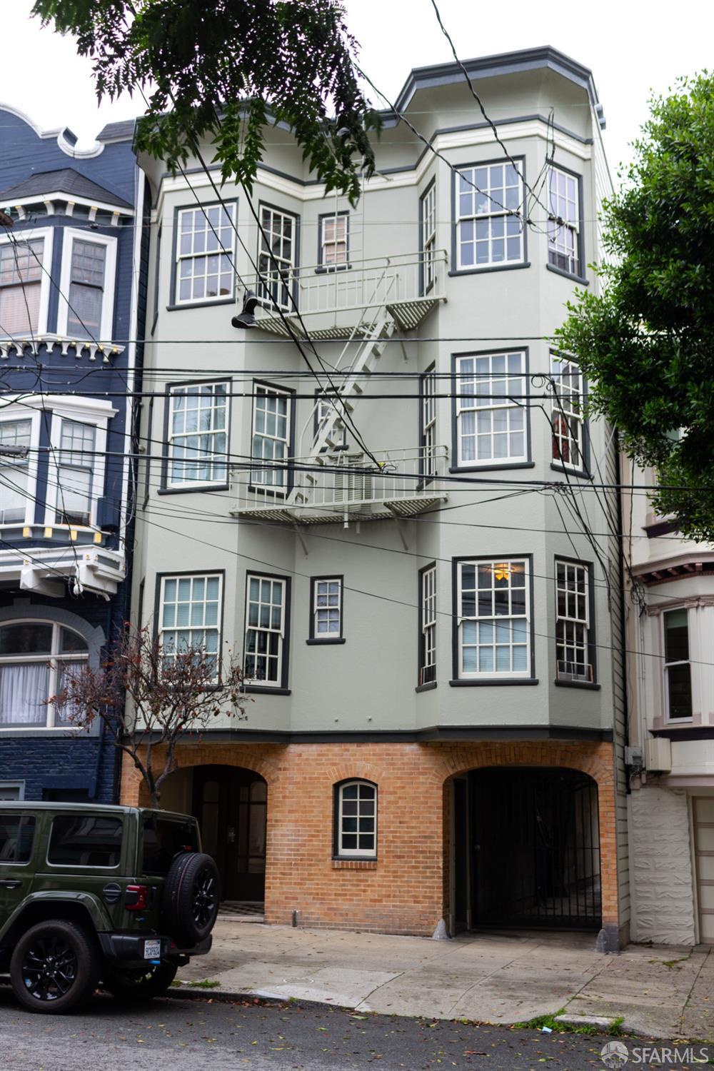 59 Landers Street Unit: 4