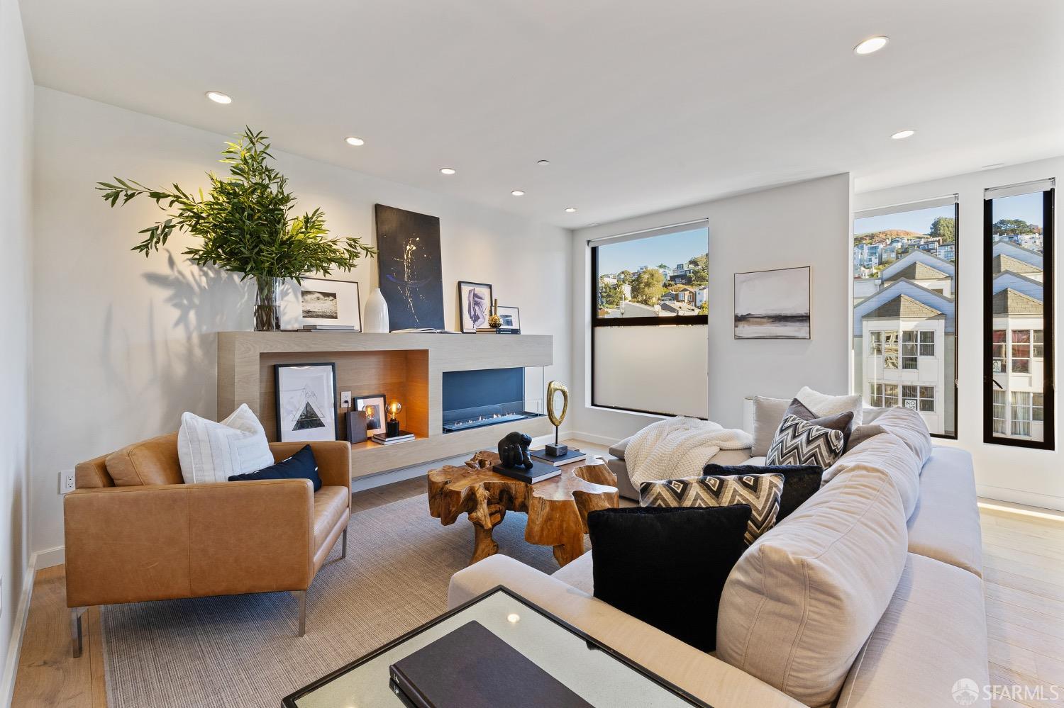 3310 Mission Street Unit: 7