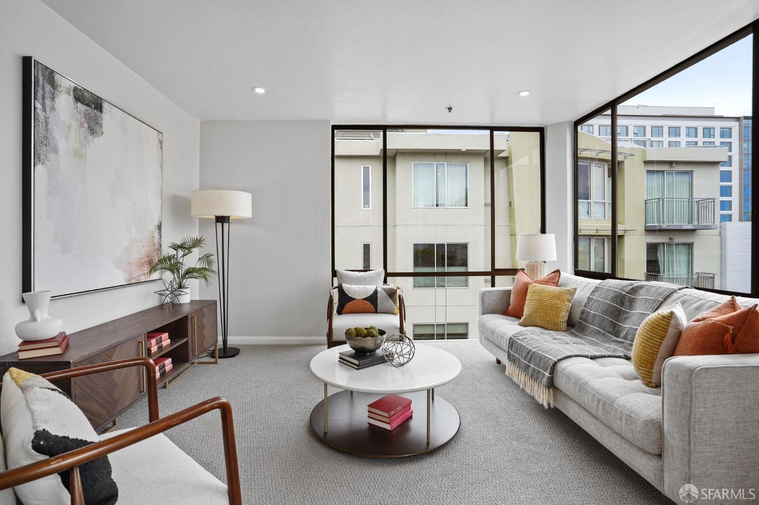 1000 Franklin Street # 401