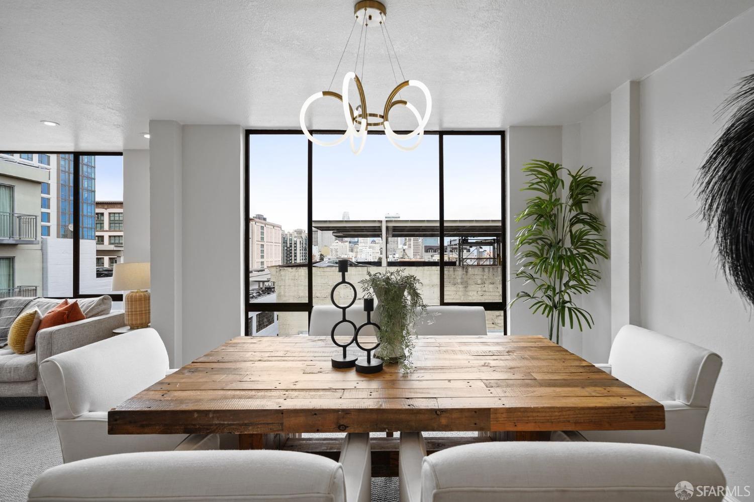1000 Franklin Street # 401