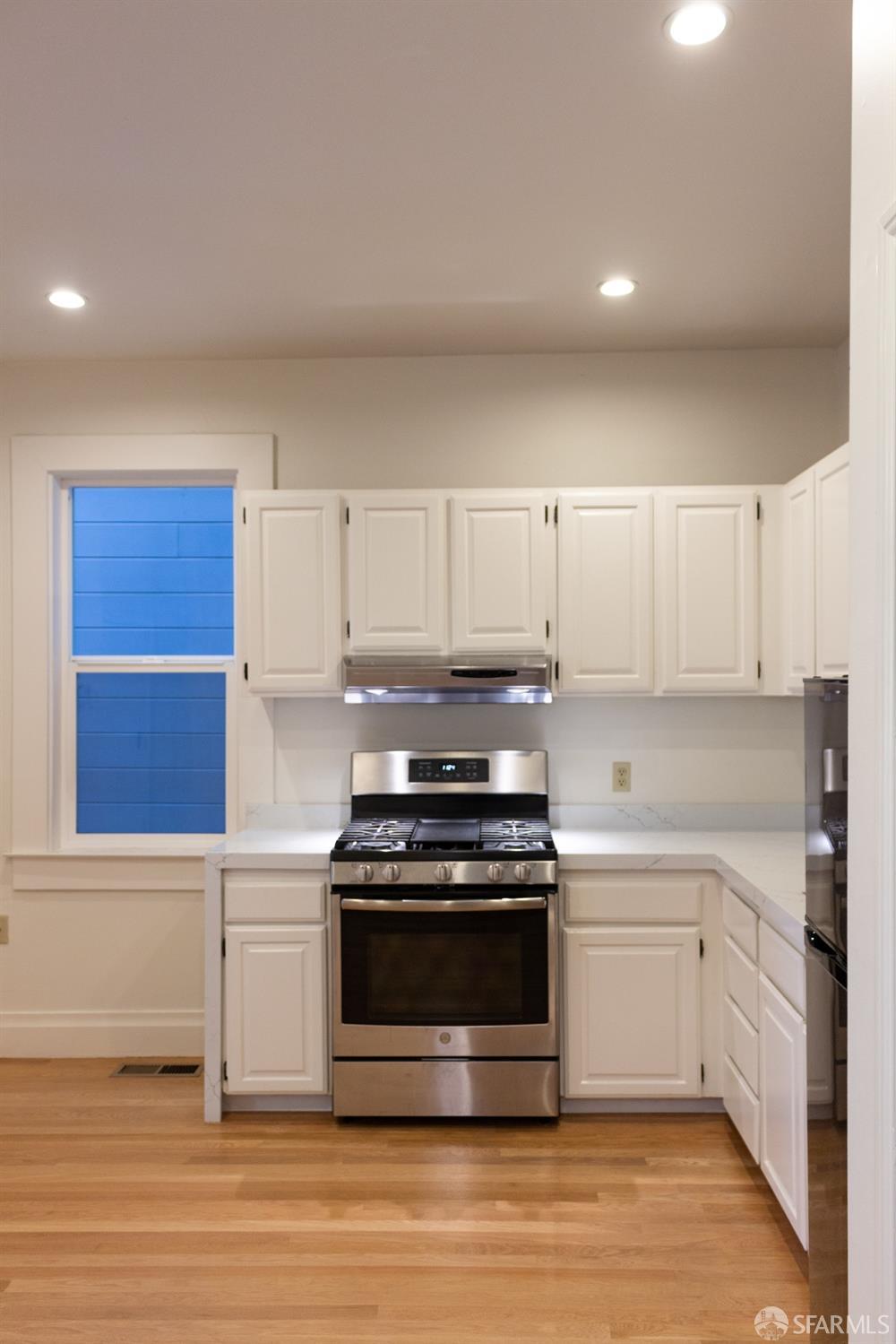 585 29th Street Unit: A