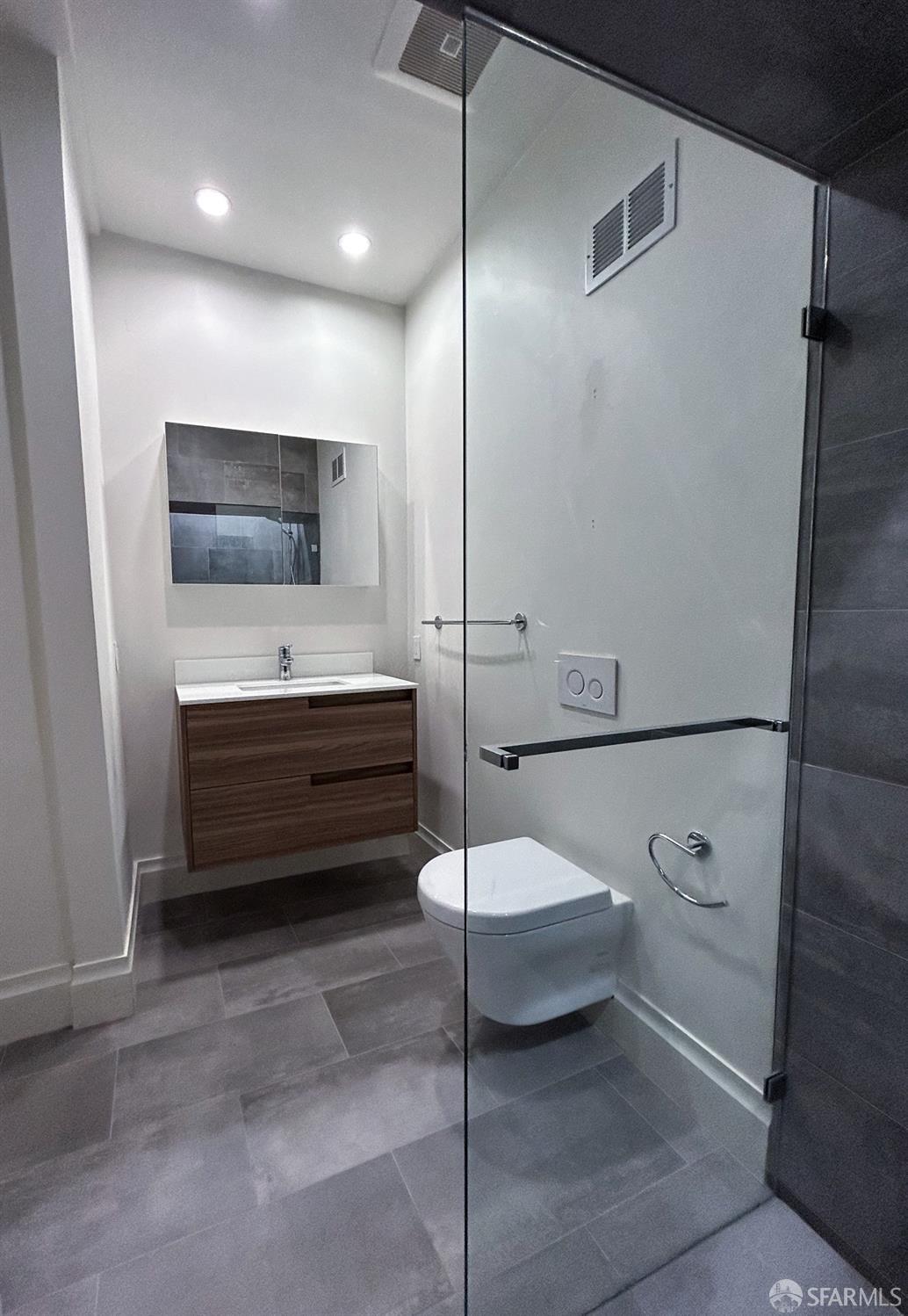 585 29th Street Unit: A