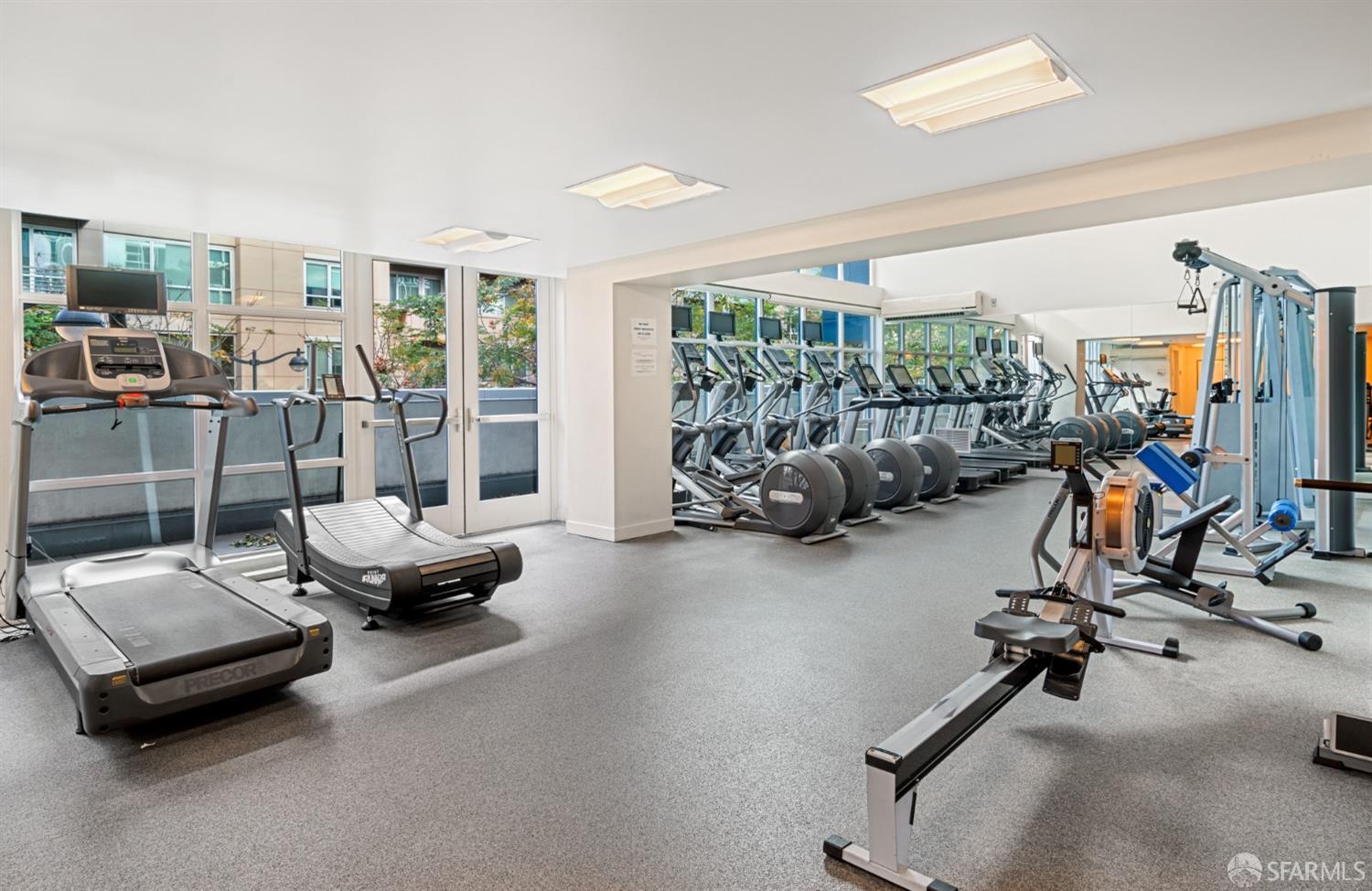 300 Berry Street Unit: 1505