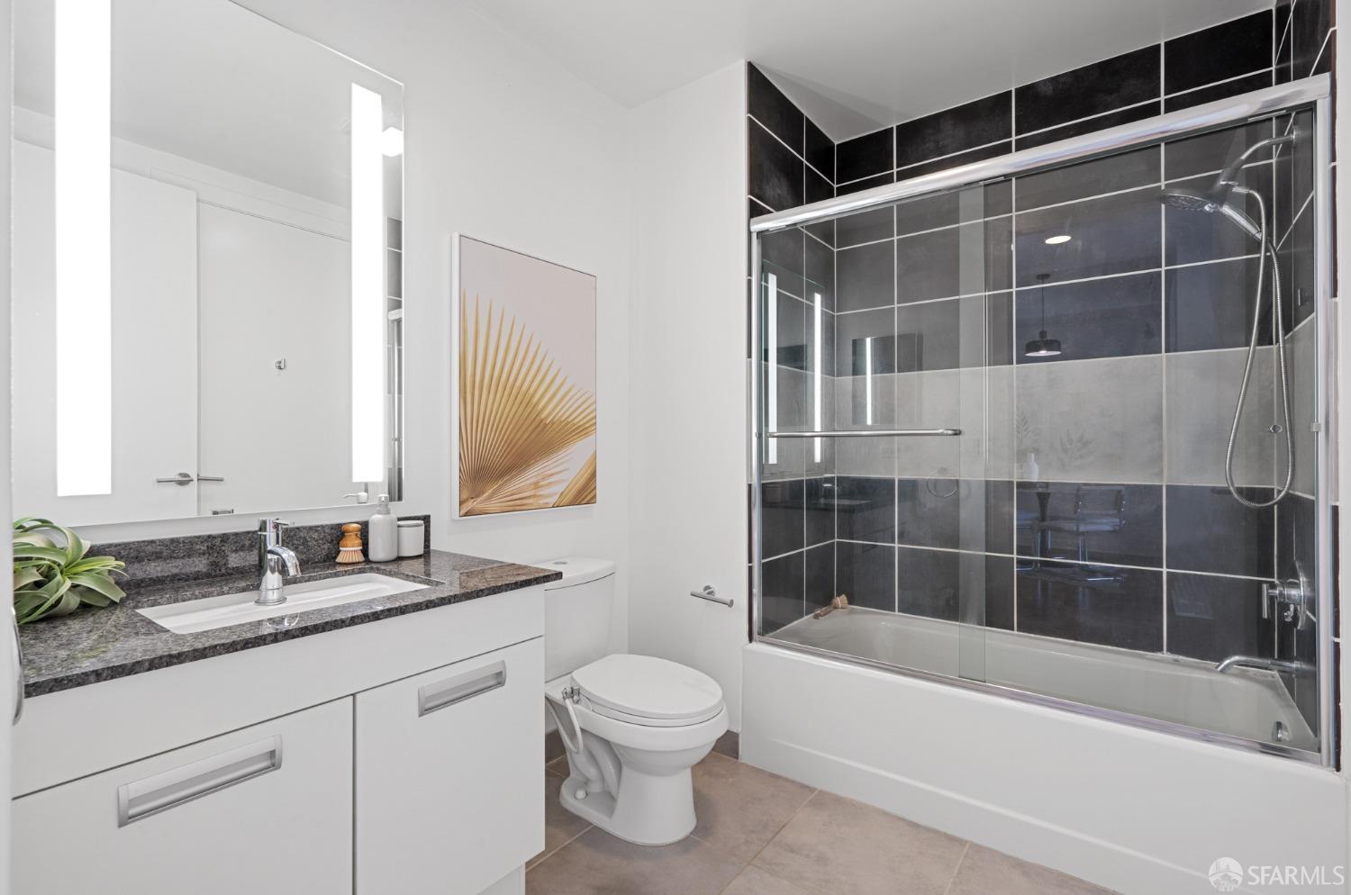 300 Berry Street Unit: 1505