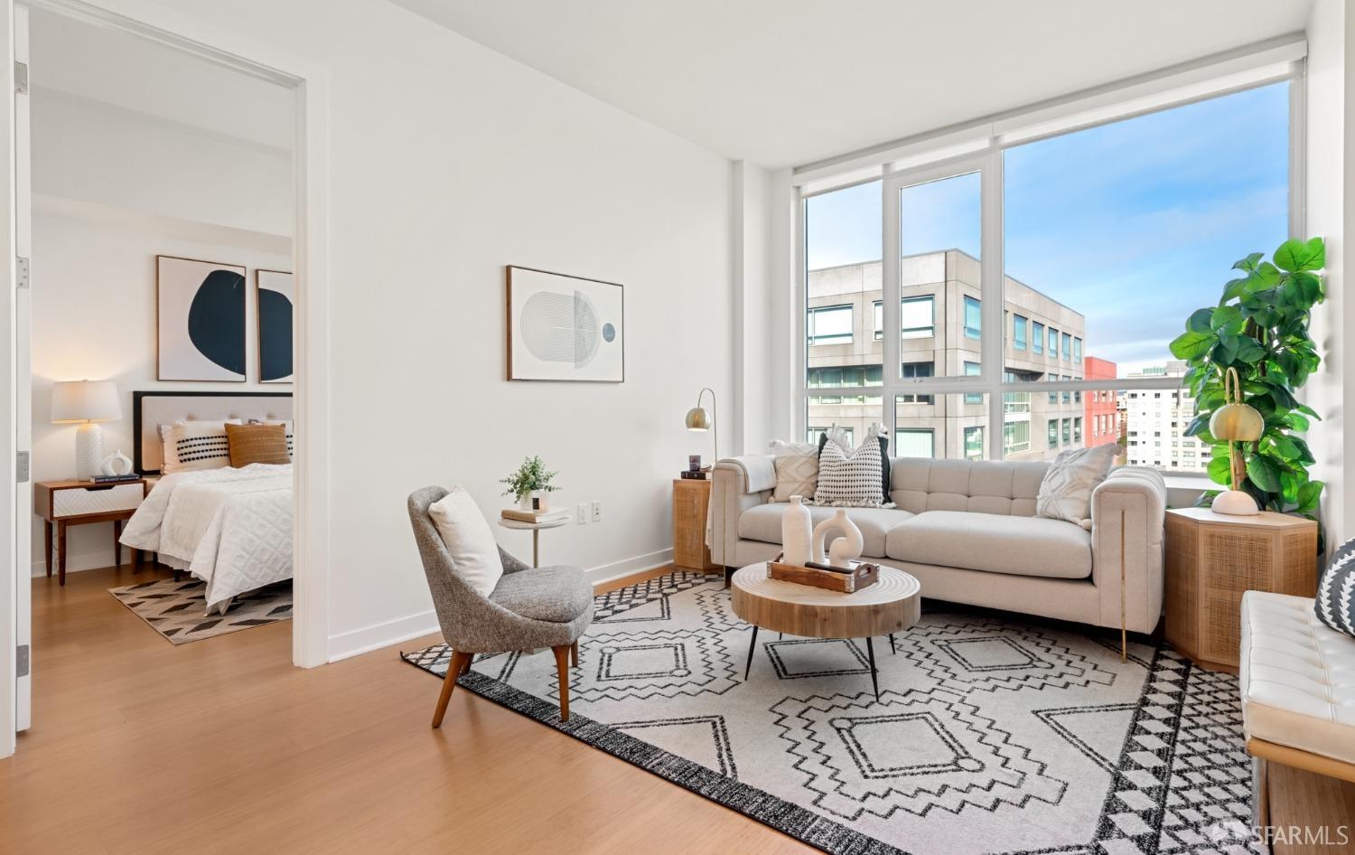 300 Berry Street Unit: 1505