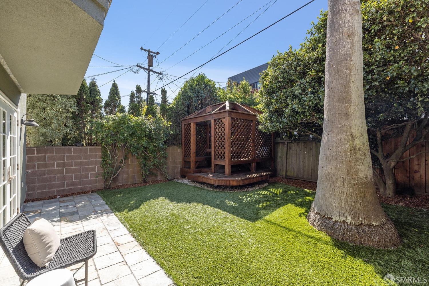 3337 Pierce Street
