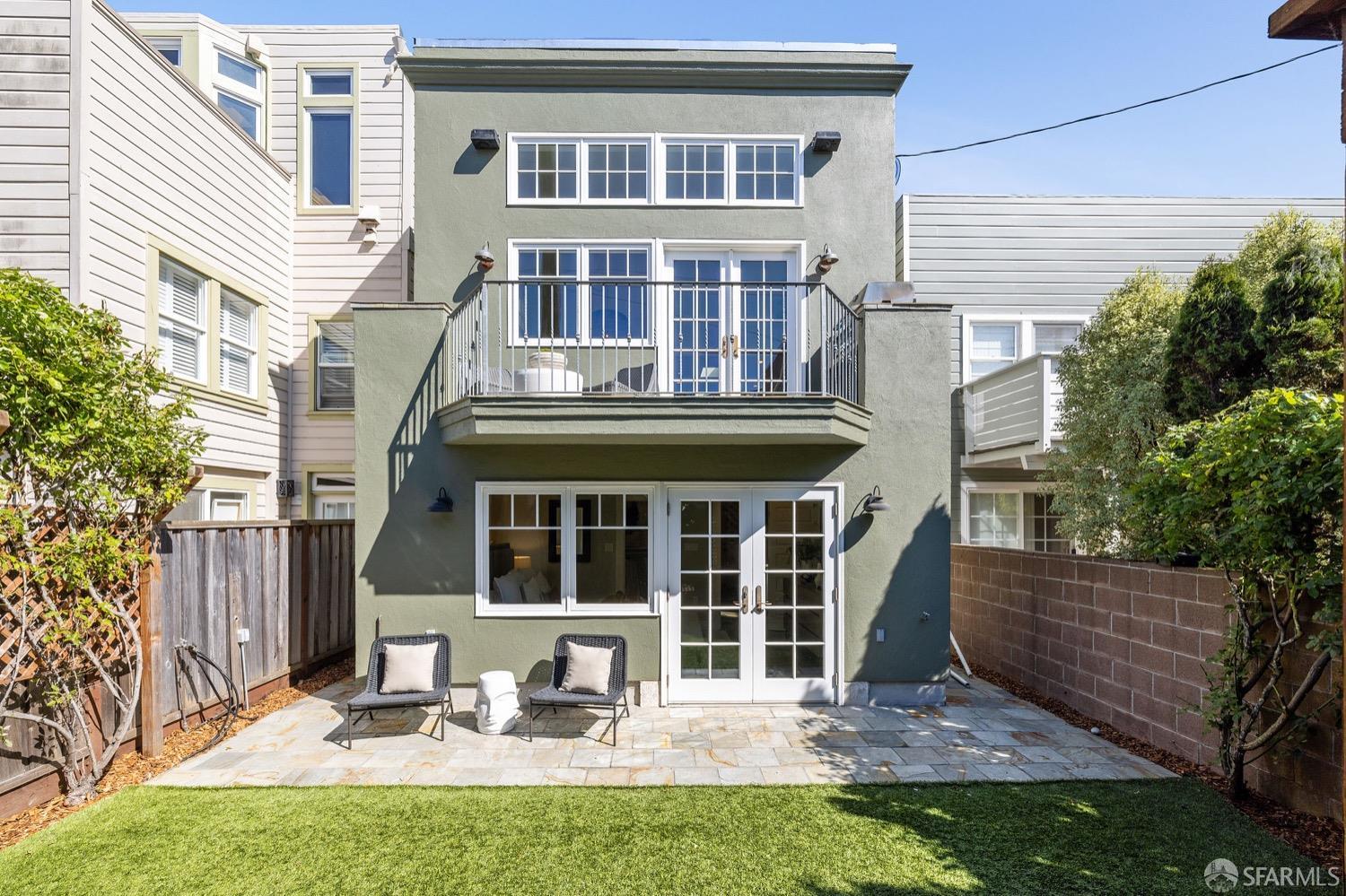 3337 Pierce Street