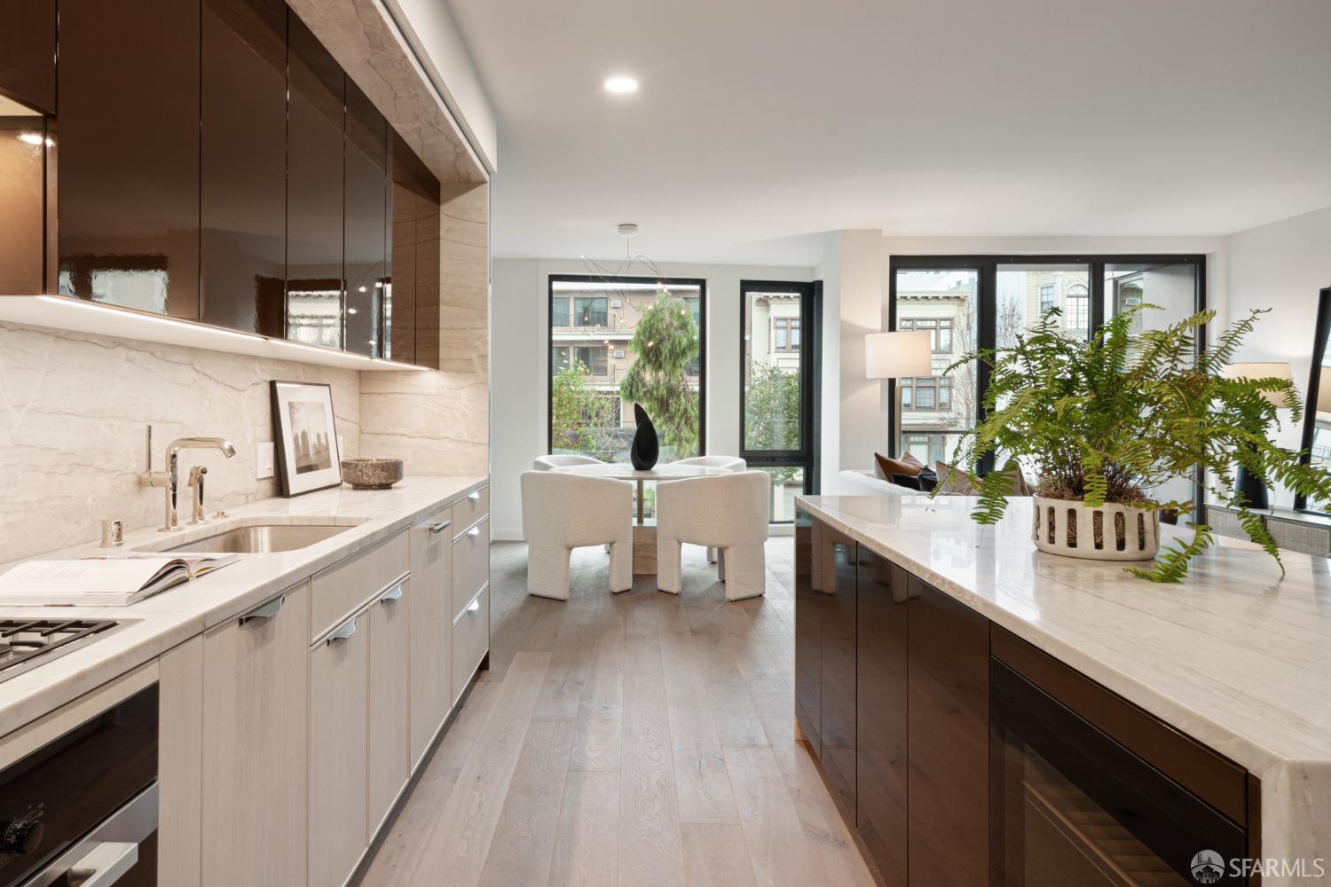 2525 Van Ness Avenue Unit: 304