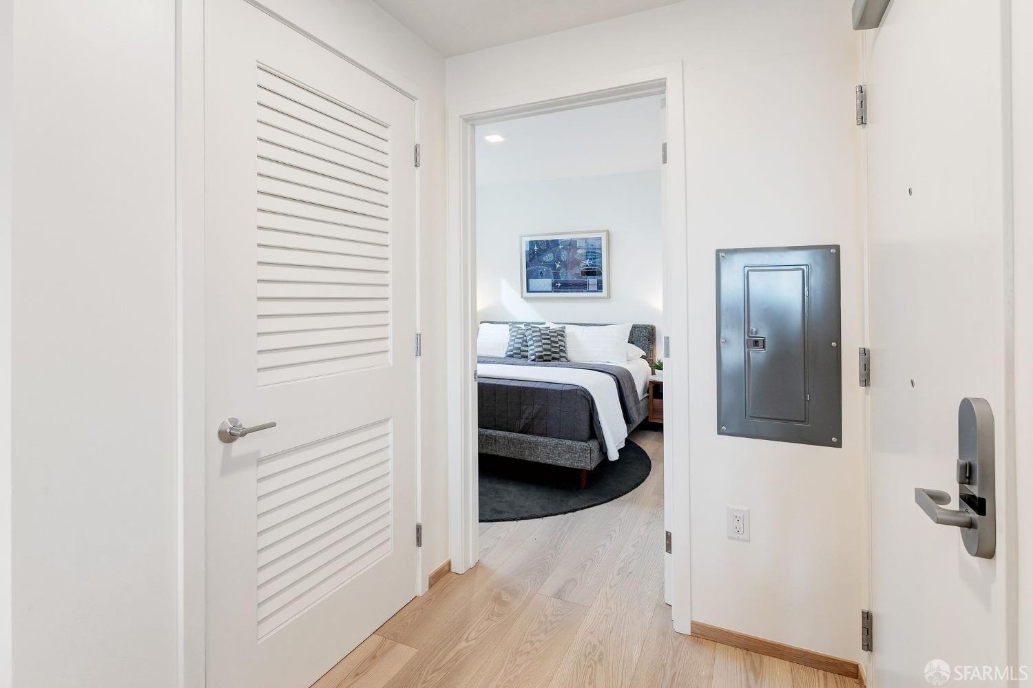 2238 Market Street # 402