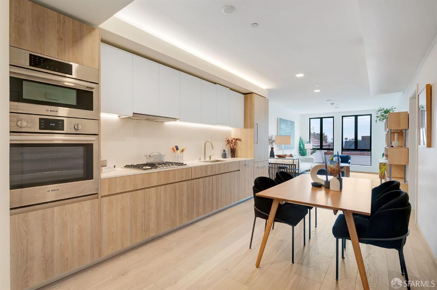 2238 Market Street # 402