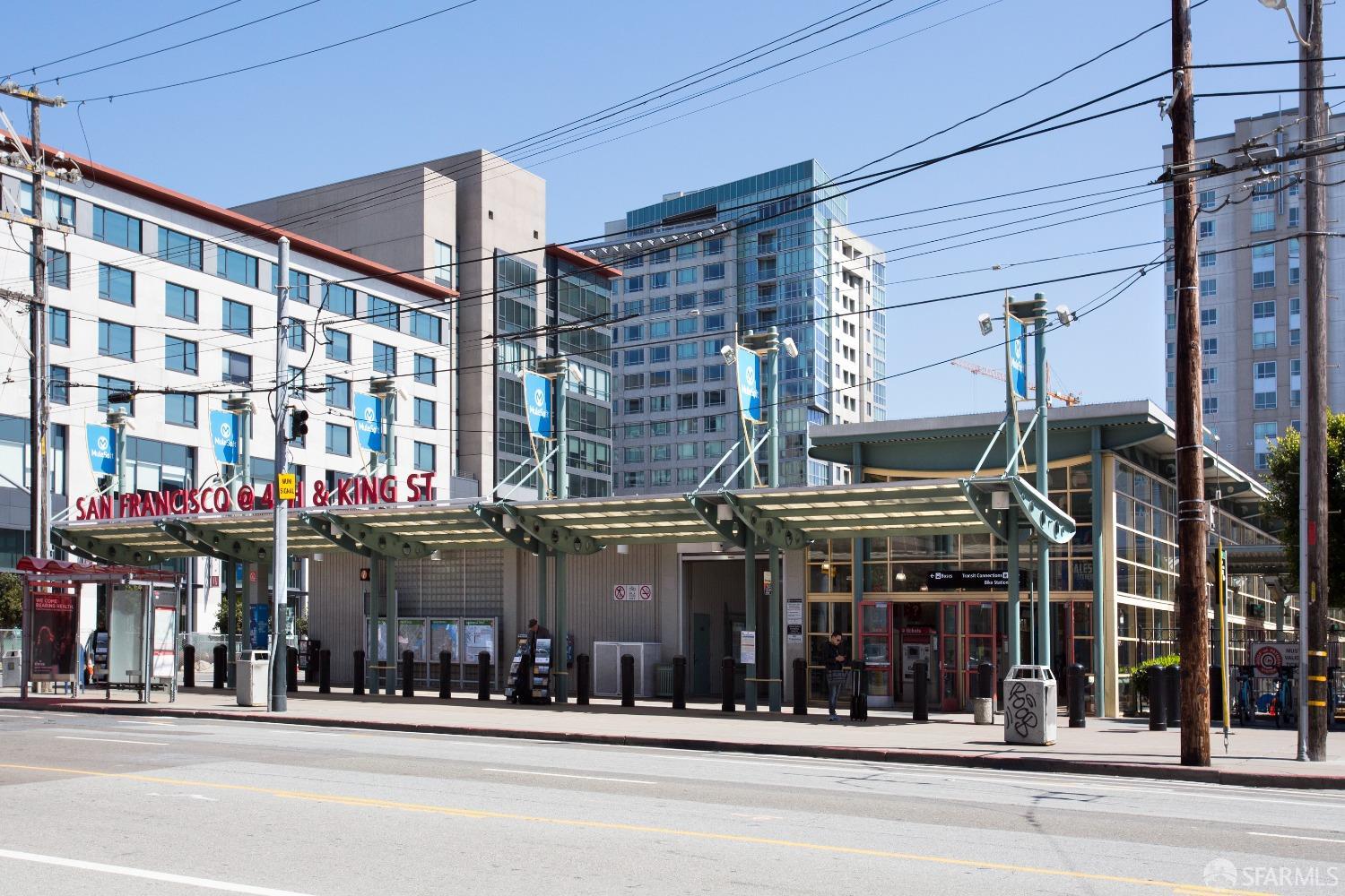 403 Main Street # 505N