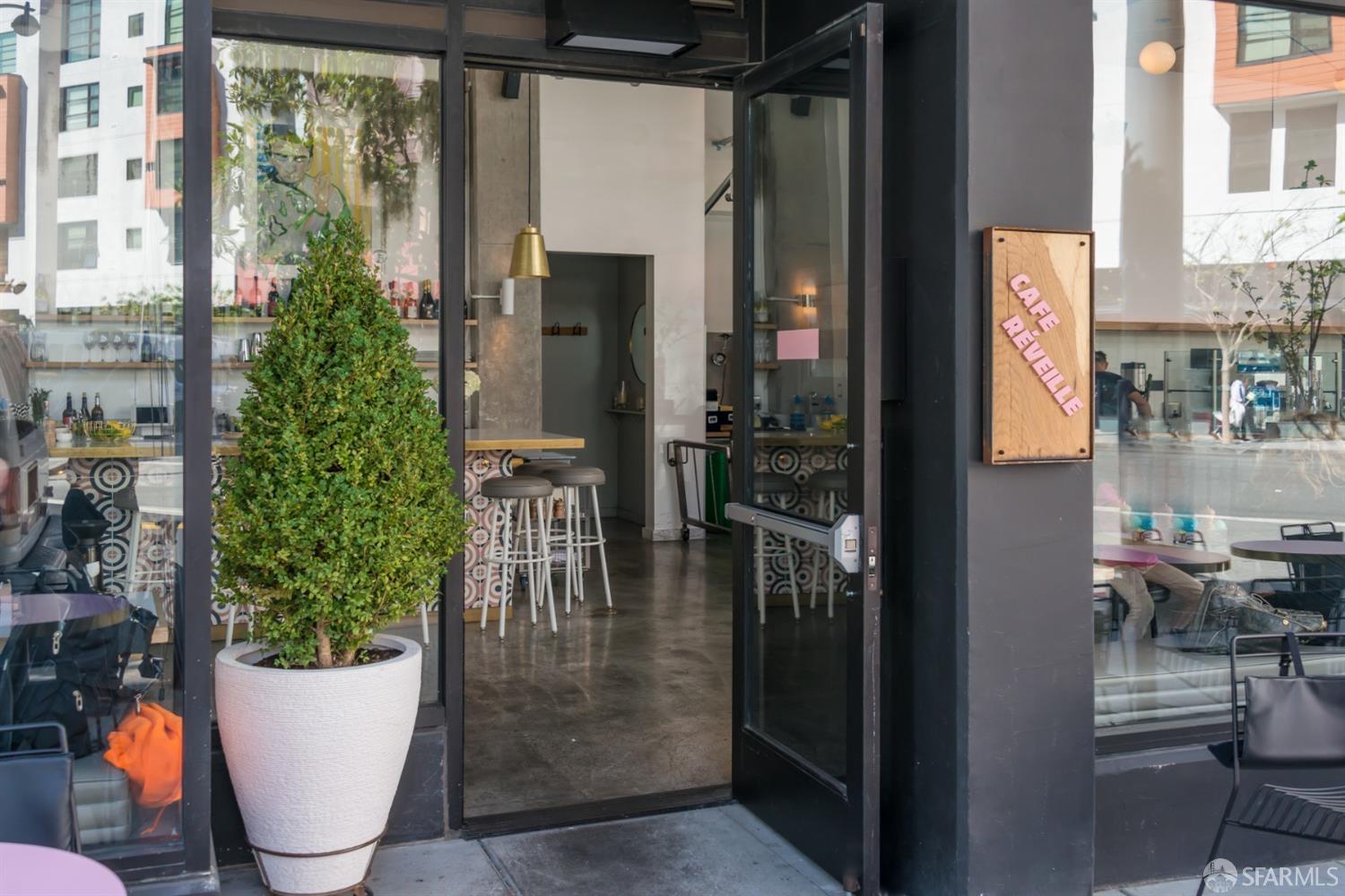 403 Main Street # 505N