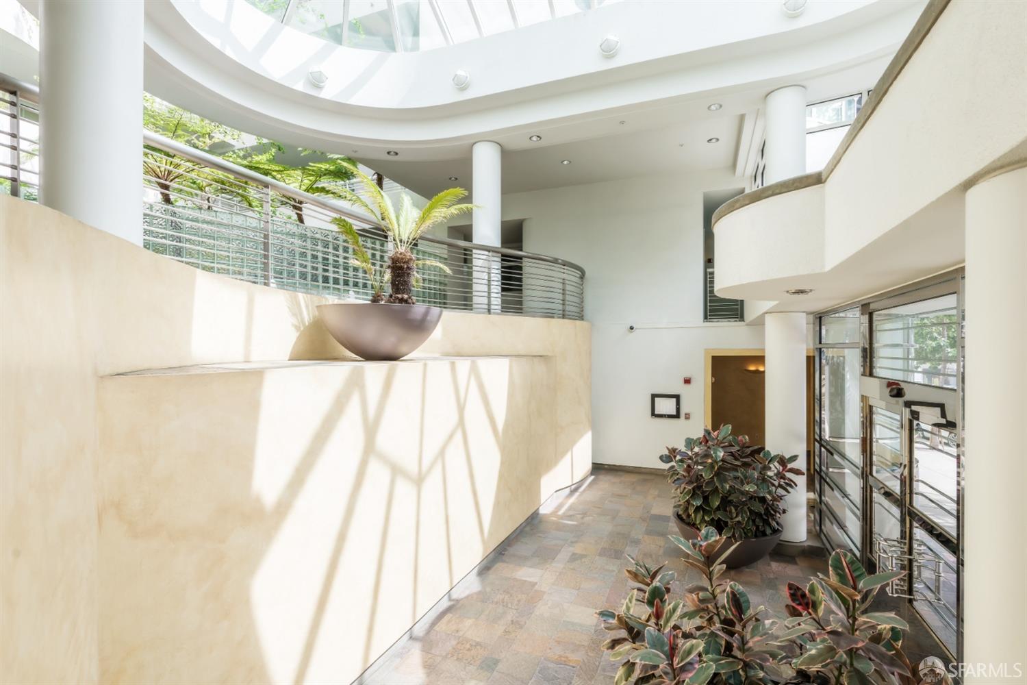 403 Main Street # 505N