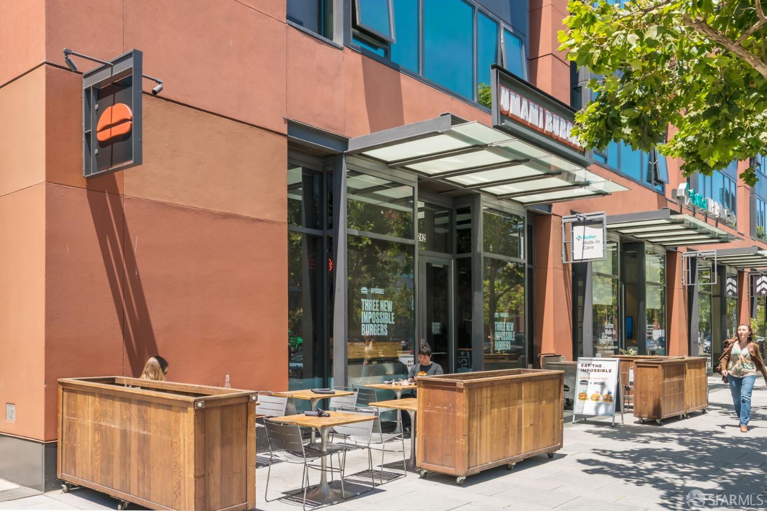 403 Main Street # 505N