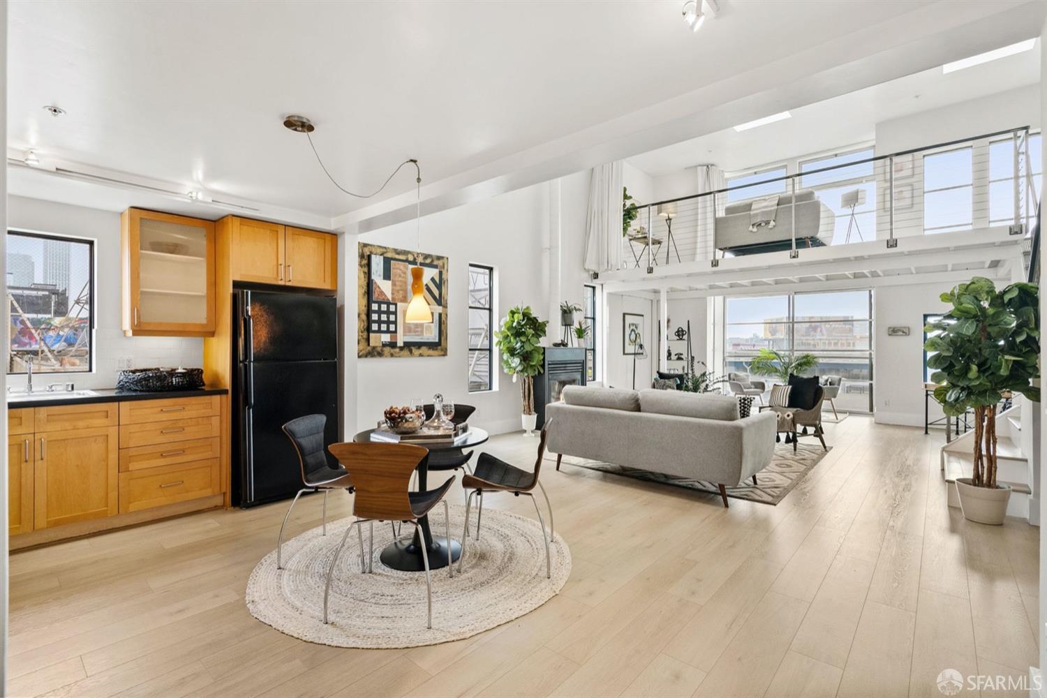 920 Harrison Street Unit: 15