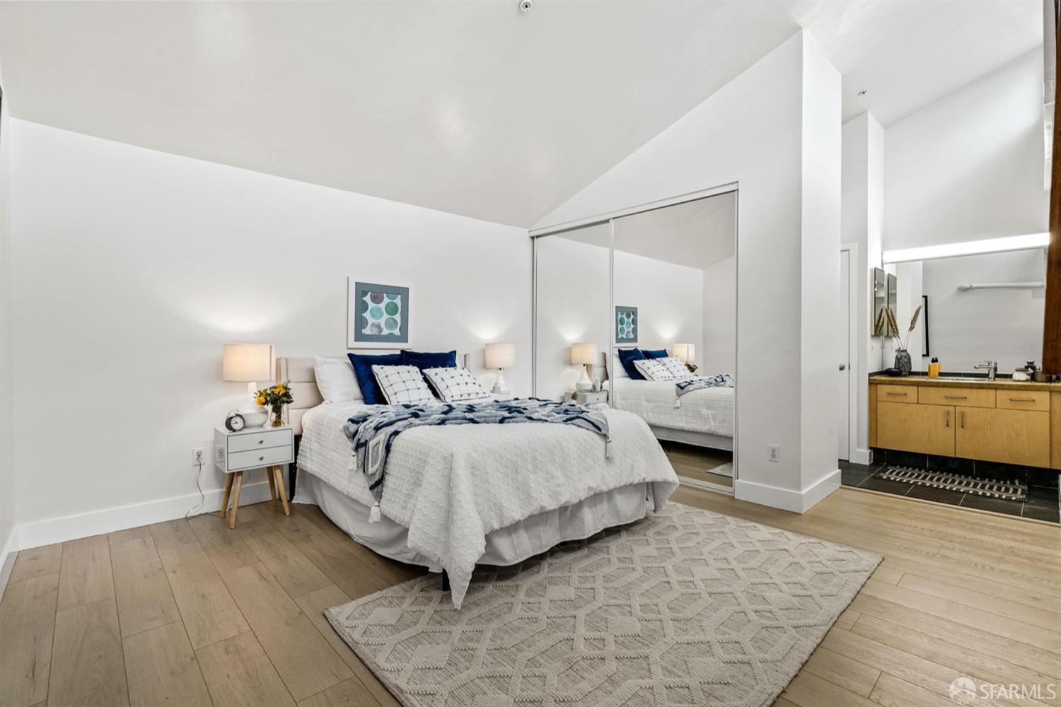 920 Harrison Street Unit: 15