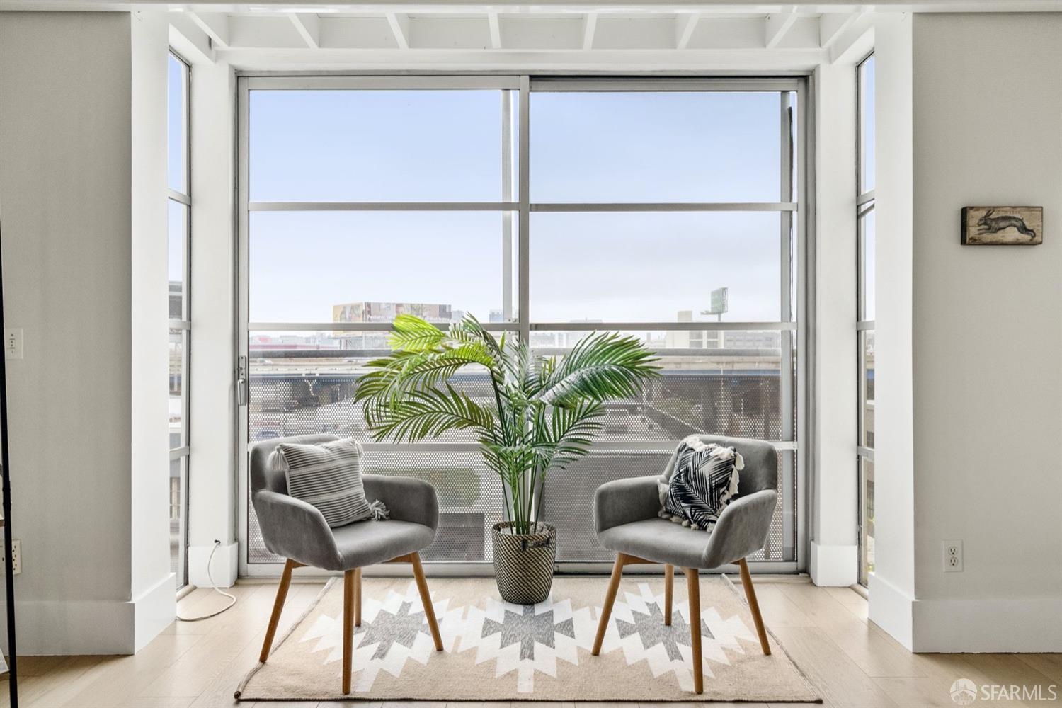 920 Harrison Street Unit: 15