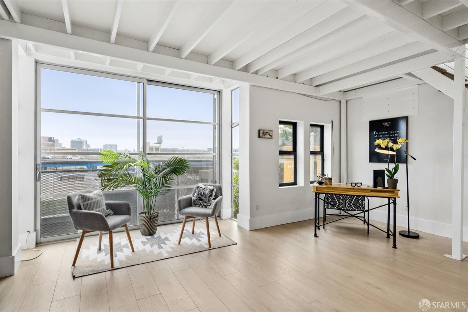 920 Harrison Street Unit: 15