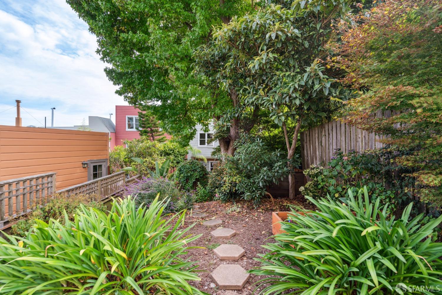 129 Saturn Street