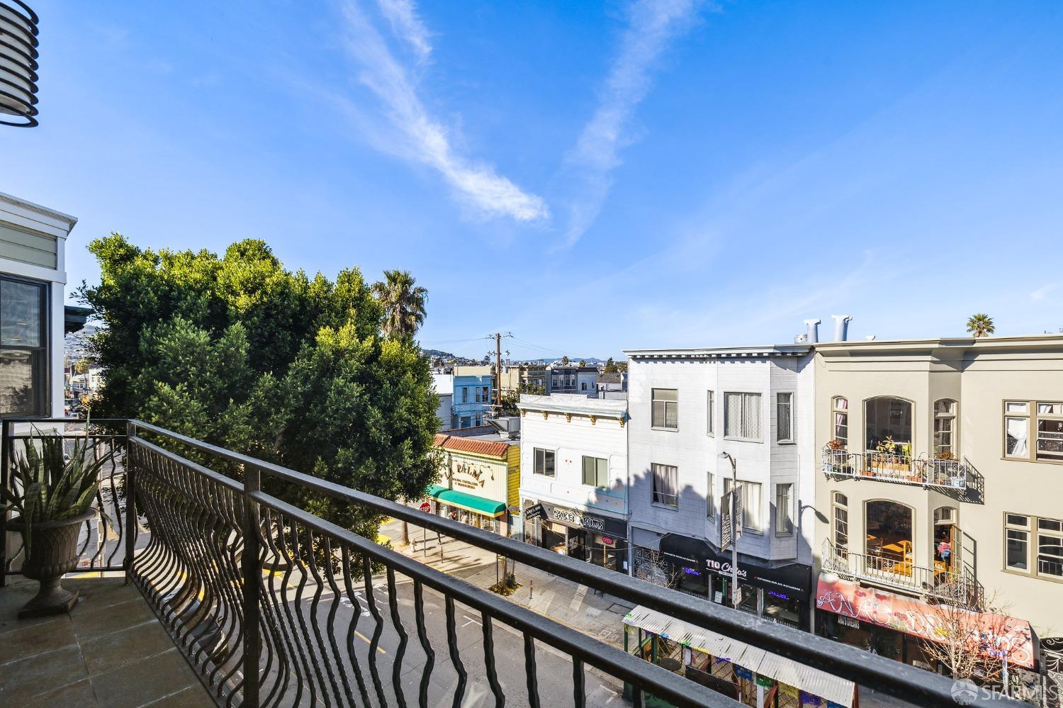 2889 24th Street Unit: 7