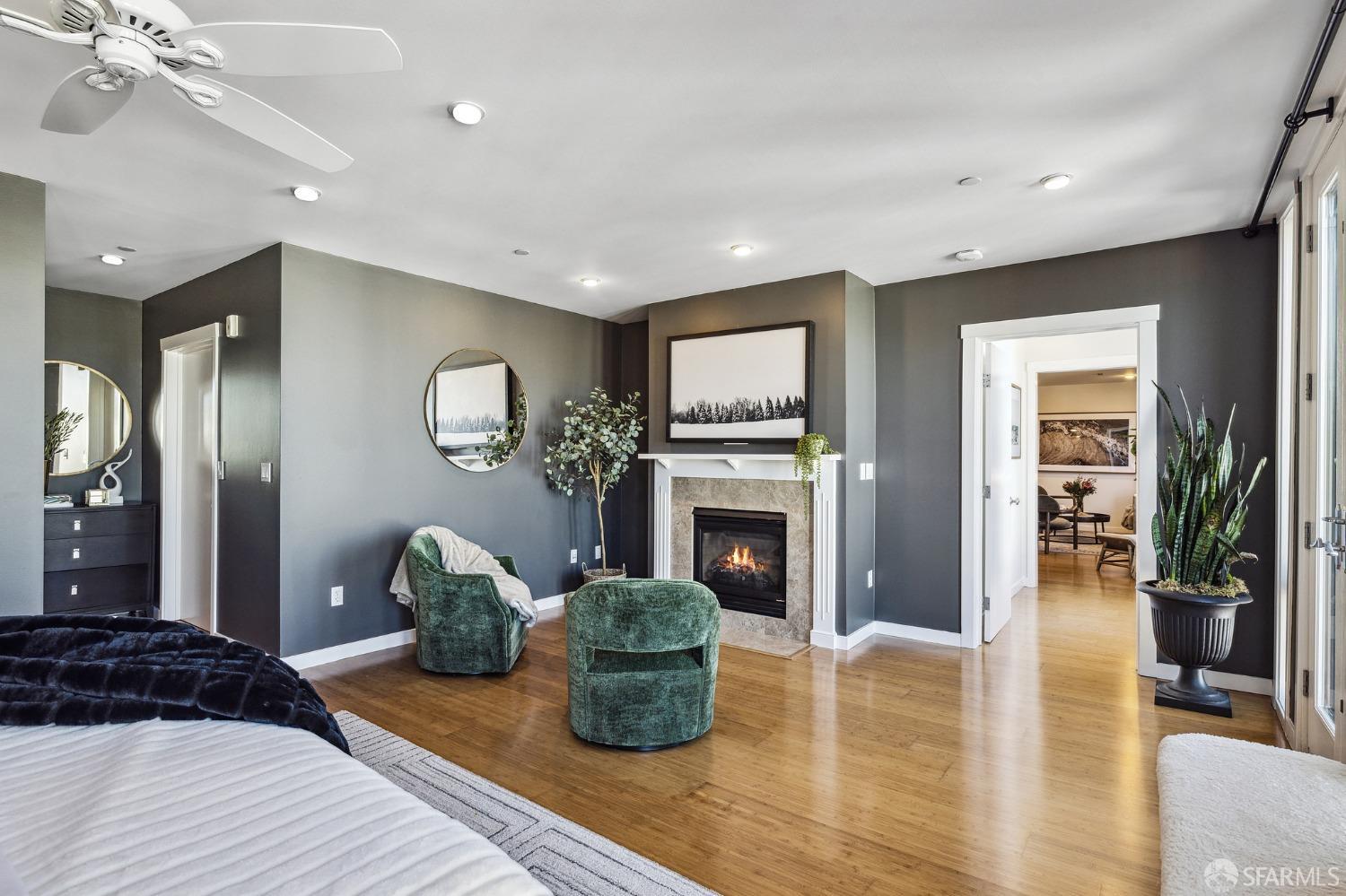 2889 24th Street Unit: 7
