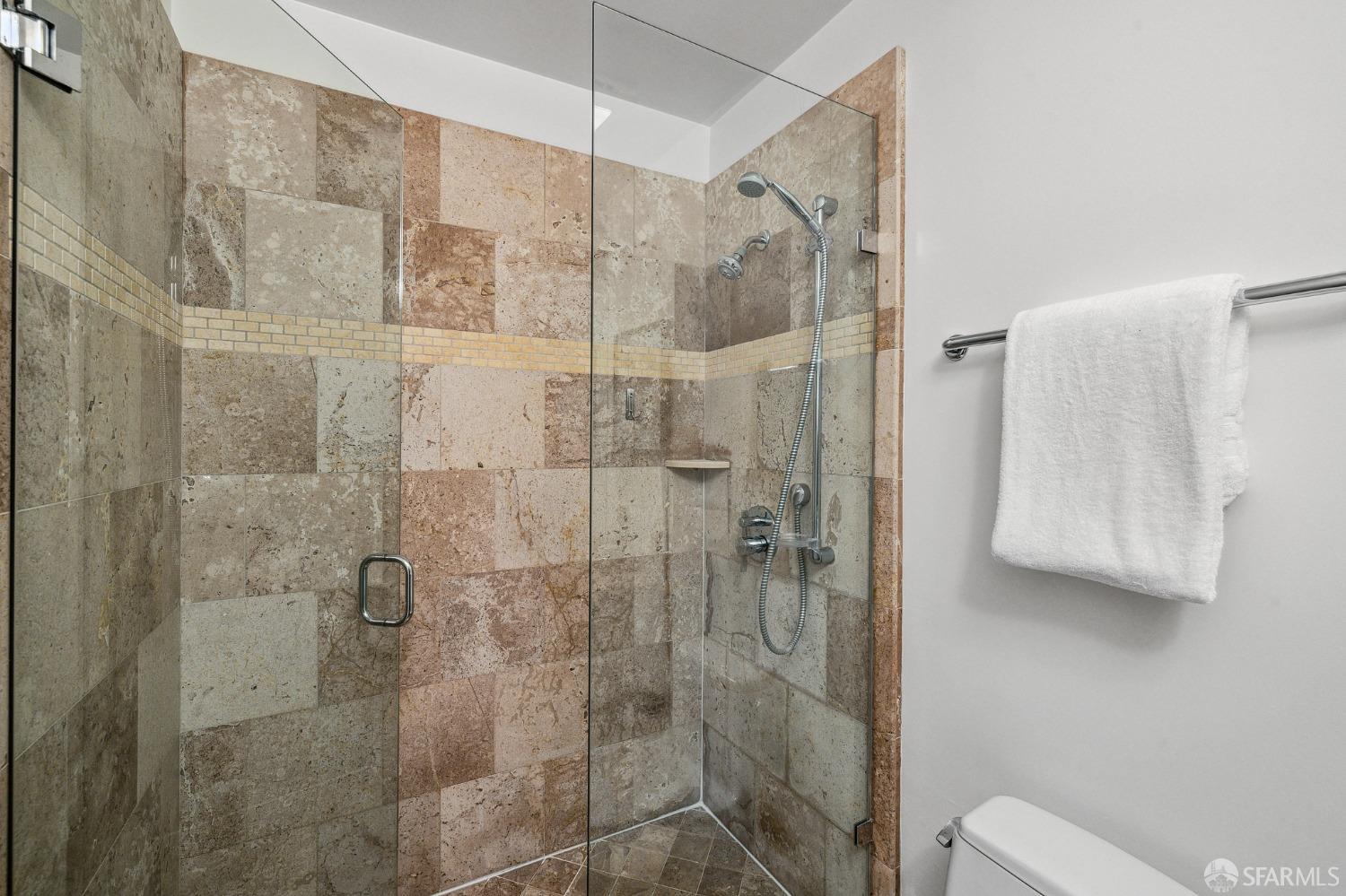 2889 24th Street Unit: 7