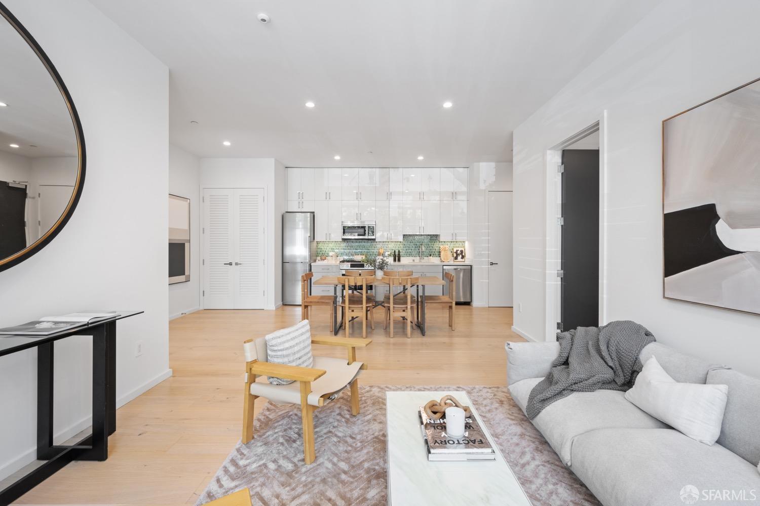 140 Pennsylvania Avenue Unit: 101