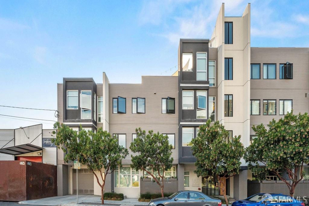 140 Pennsylvania Avenue Unit: 302