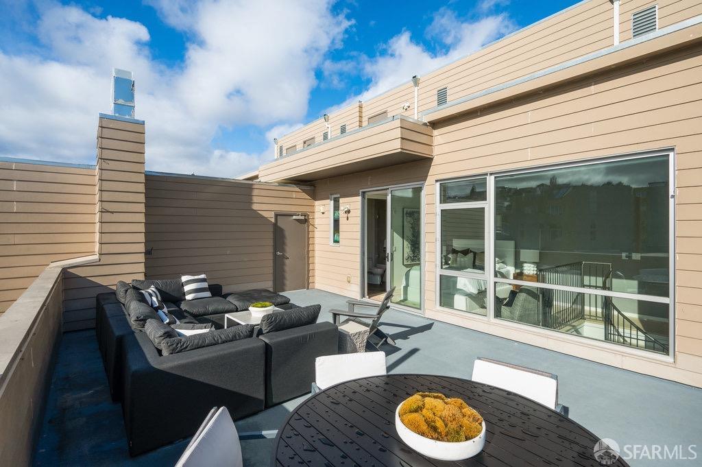 140 Pennsylvania Avenue Unit: 302