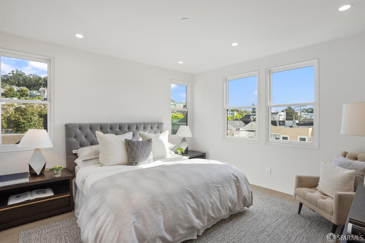 21 Brompton Avenue