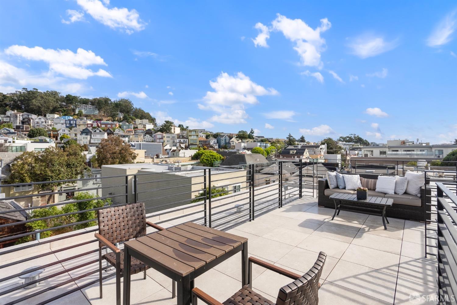 21 Brompton Avenue