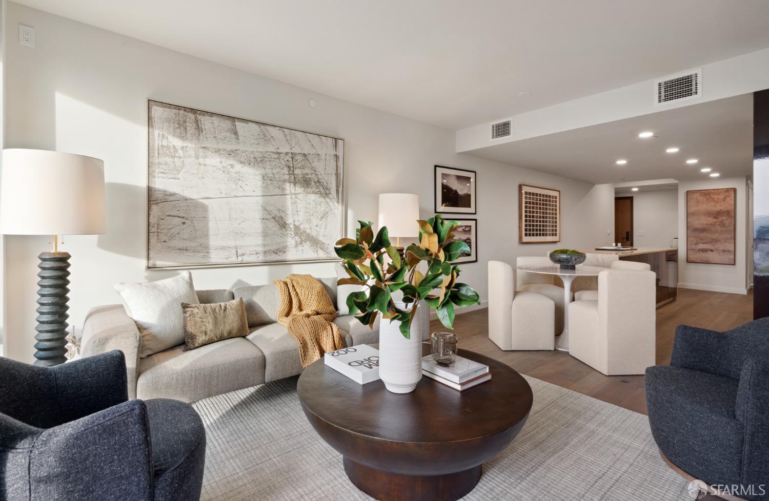 2525 Van Ness Avenue Unit: 403