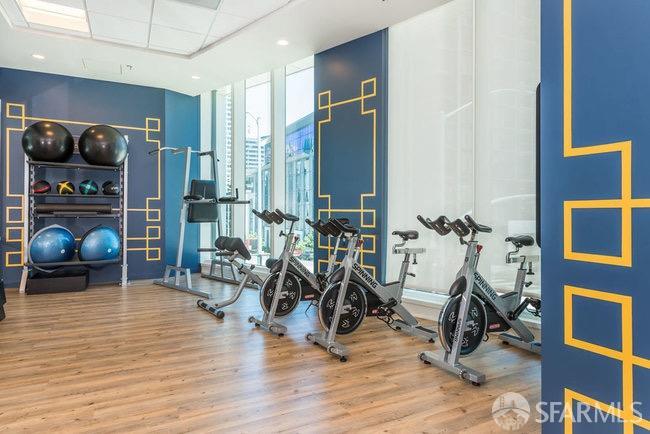 425 1st Street # 1407
