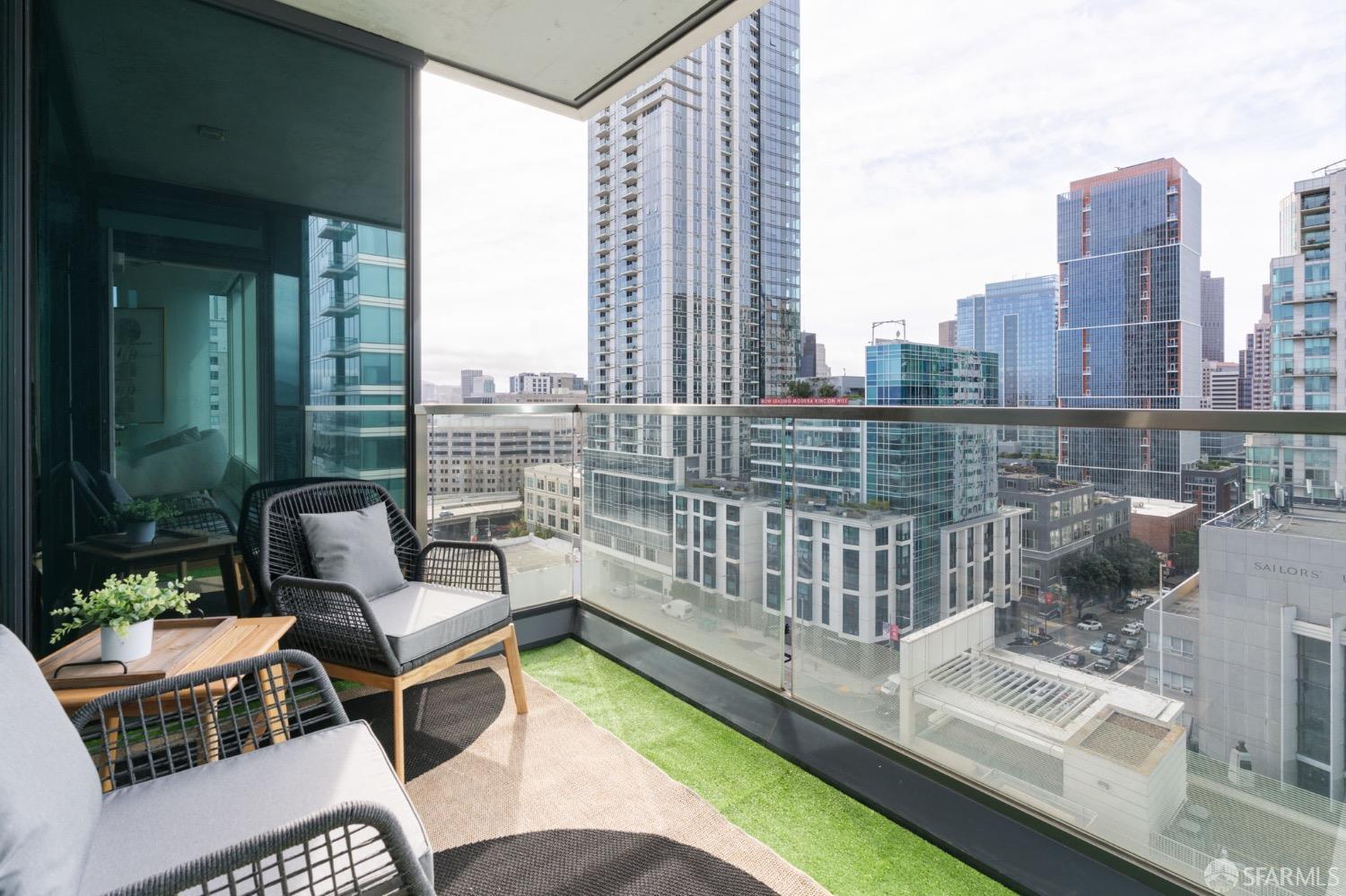 425 1st Street # 1407