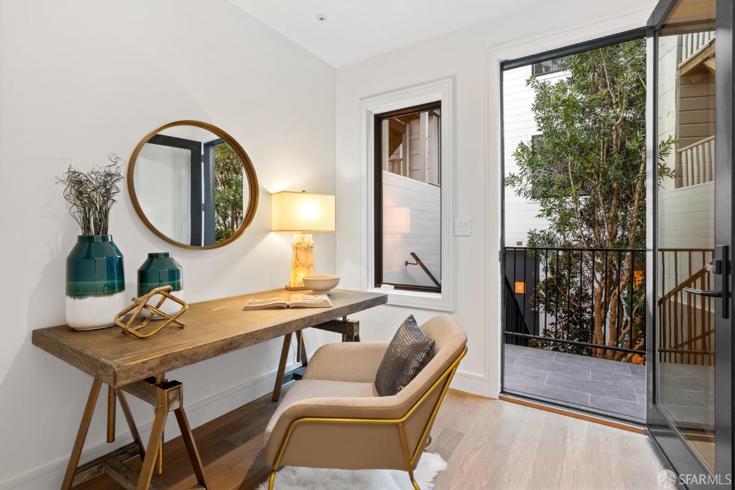 31 Aladdin Terrace