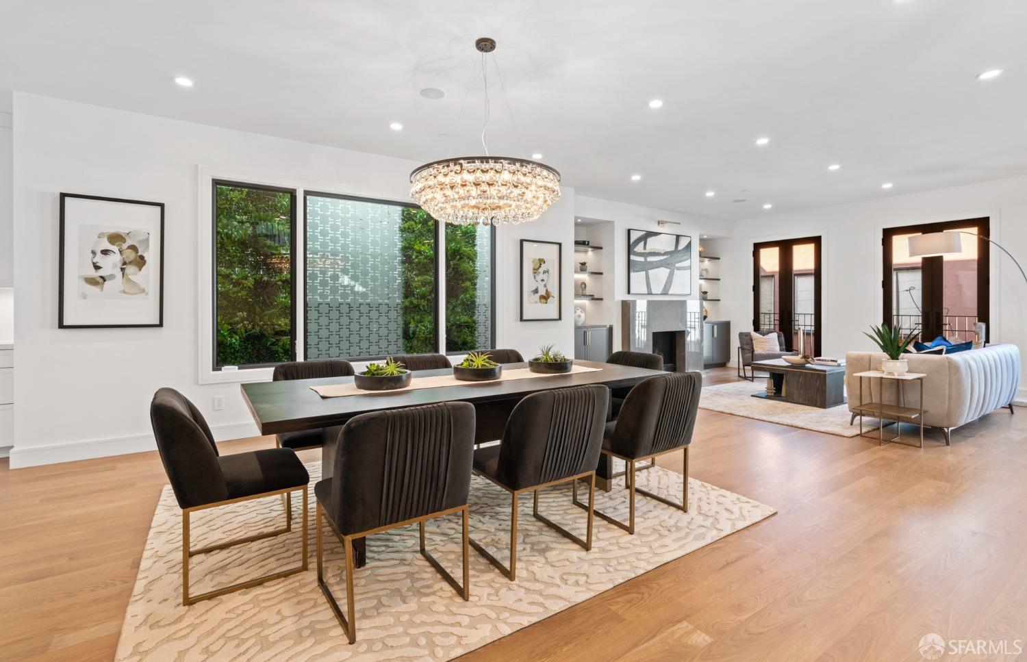 31 Aladdin Terrace